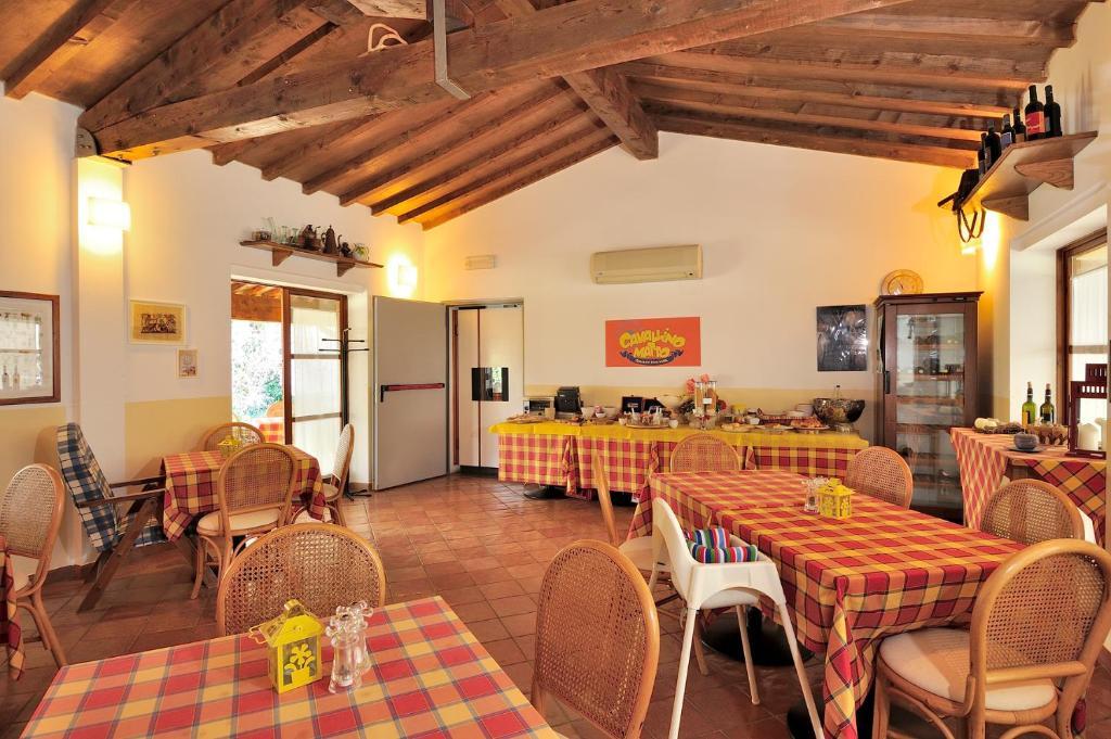 Agriturismo Podere San Michele Сан-Вінченцо Екстер'єр фото